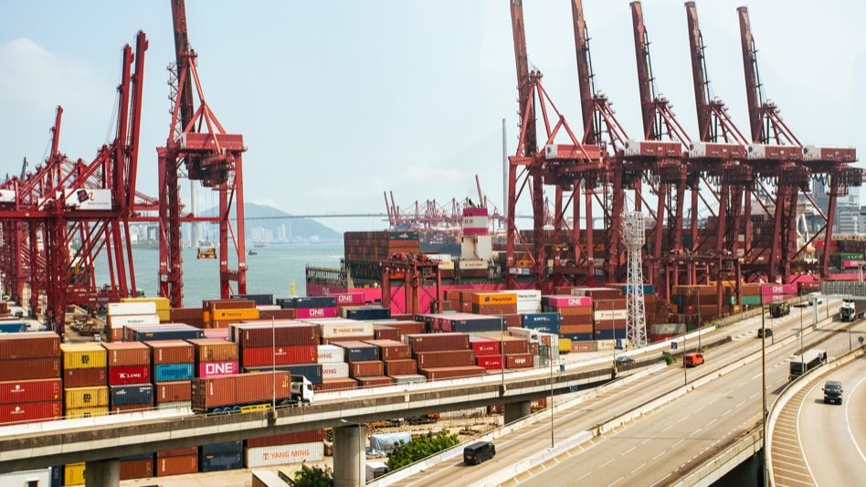 Shipping from China to Kenya by ocean and air freight.